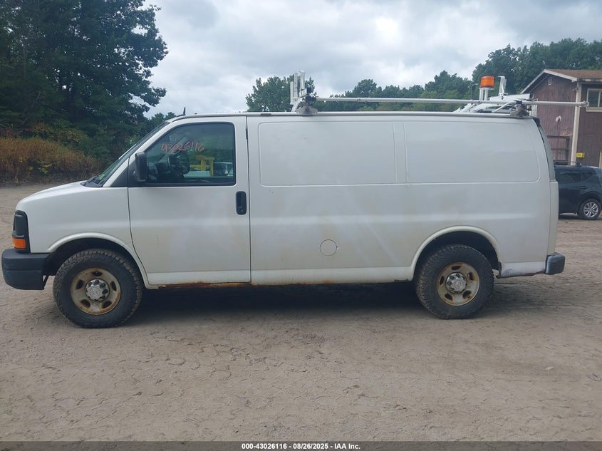 2015 Chevrolet Express 2500 Work Van VIN: 1GCWGFCF5F1168244 Lot: 43026116