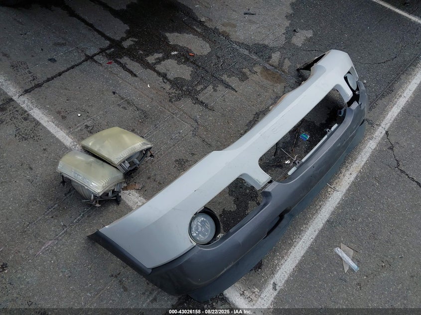 2004 Ford Explorer Nbx/Xlt VIN: 1FMZU73K84UA32139 Lot: 43026158