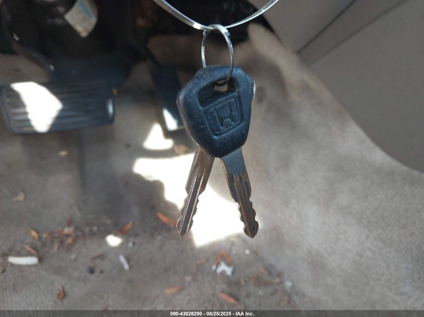 2002 Honda Accord 2.3 Lx VIN: 3HGCG56452G705084 Lot: 43026290