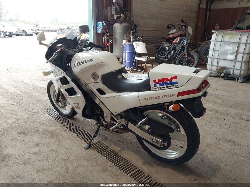 1987 Honda Vfr700 F white null null 1HFRC263XHA105474 photo #4