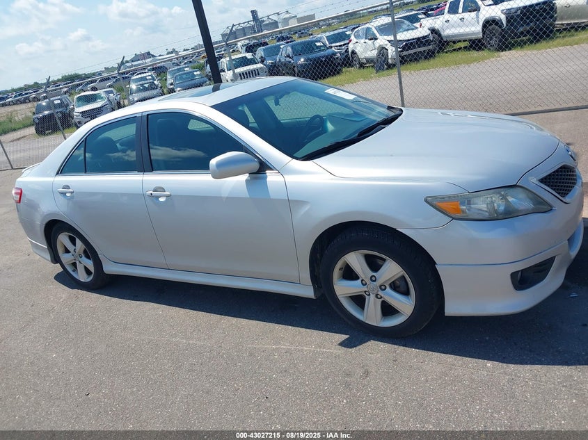 2011 Toyota Camry Se VIN: 4T1BF3EK8BU217029 Lot: 43027215