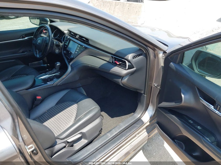 2020 TOYOTA CAMRY SE - 4T1G11AK2LU506729