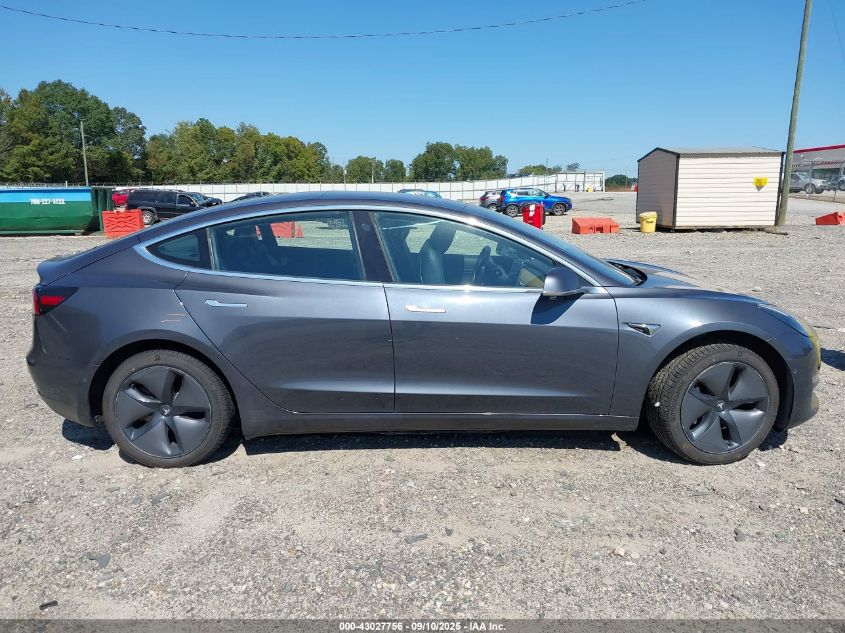 2018 Tesla Model 3 Long Range/Mid Range VIN: 5YJ3E1EA7JF006905 Lot: 43027756