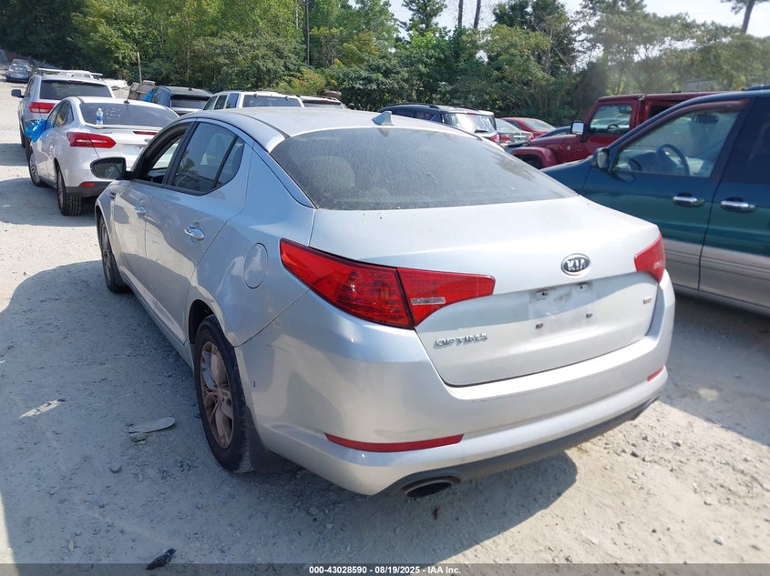 KNAGM4A73C5281656 2012 KIA OPTIMA photo no. 3