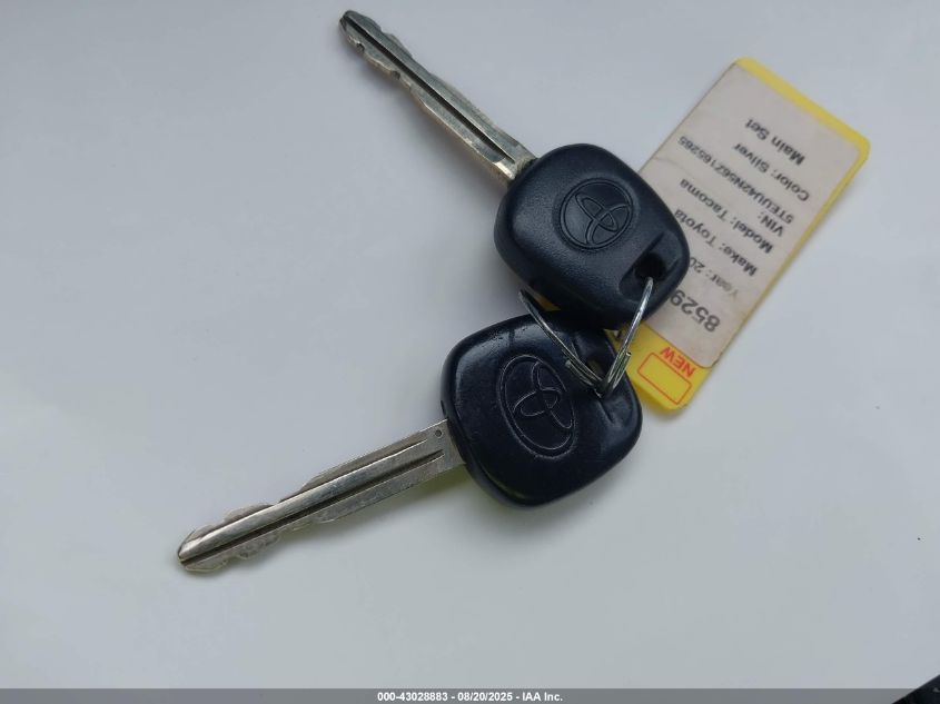 2006 Toyota Tacoma Access Cab VIN: 5TEUU42N56Z165265 Lot: 43028883