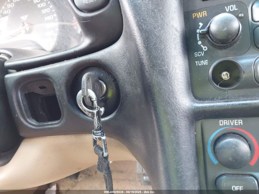 1998 Chevrolet Corvette VIN: 1G1YY32G1W5122393 Lot: 43029338