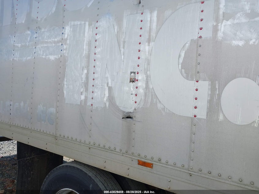 1998 International 4000 4700 VIN: 1HTSCAAL8WH533225 Lot: 43029459