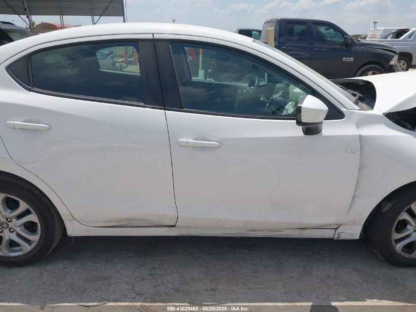 2018 Toyota Yaris Ia VIN: 3MYDLBYV3JY315307 Lot: 43029469