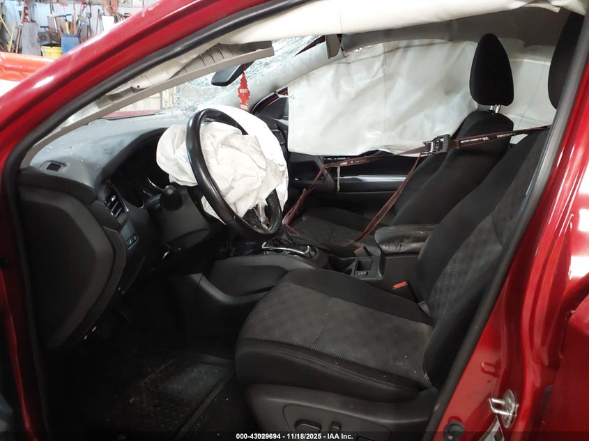 JN1BJ1CP4JW195509 2018 NISSAN ROGUE photo no. 5