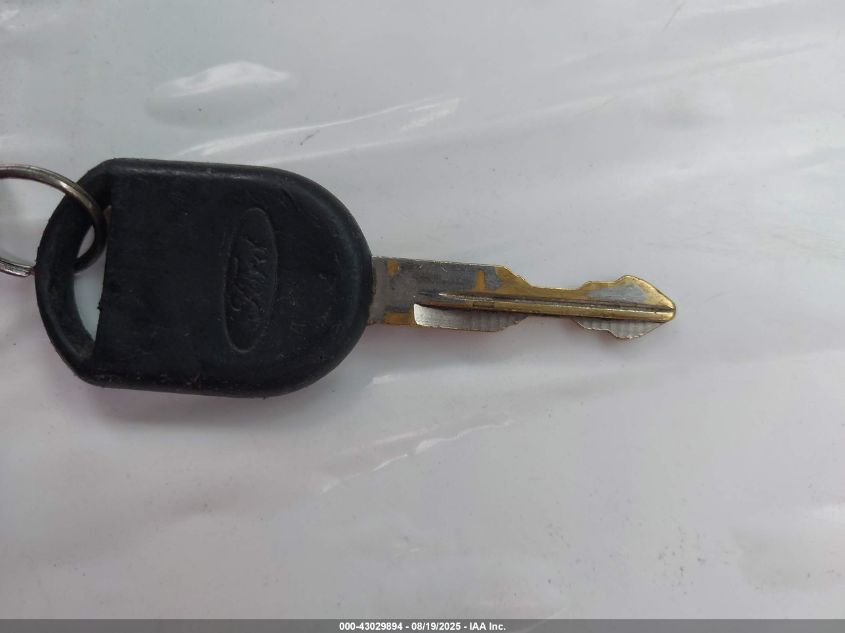 2004 Ford F-150 Lariat/Xl/Xlt VIN: 1FTPX12504NC05612 Lot: 43029894