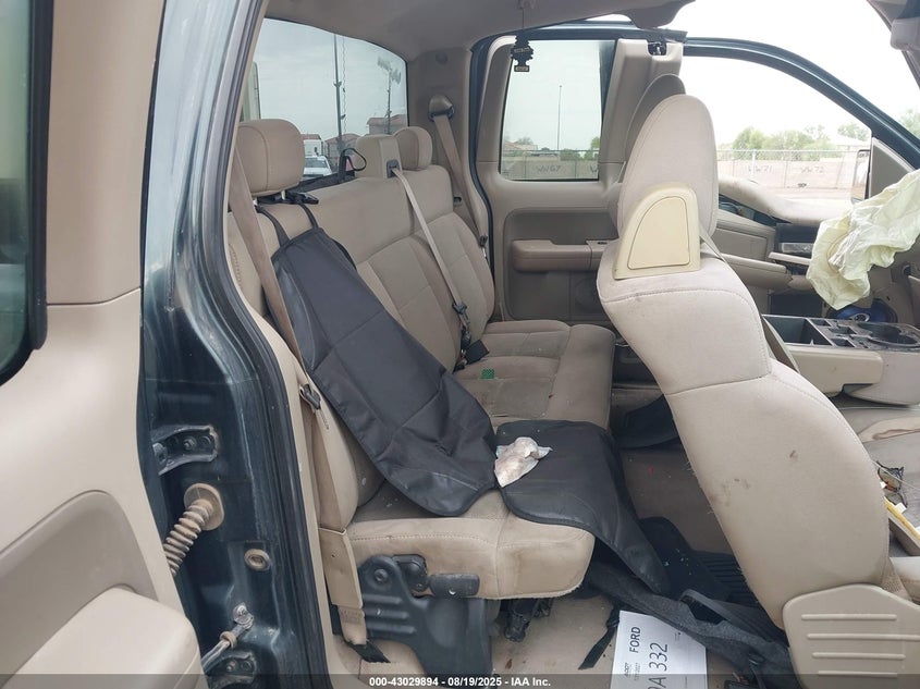 2004 Ford F-150 Lariat/Xl/Xlt VIN: 1FTPX12504NC05612 Lot: 43029894