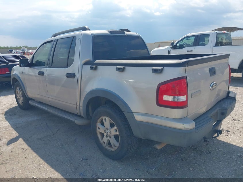 1FMEU31877UA01323 2007 FORD EXPLORER SPORT TRAC photo no. 3