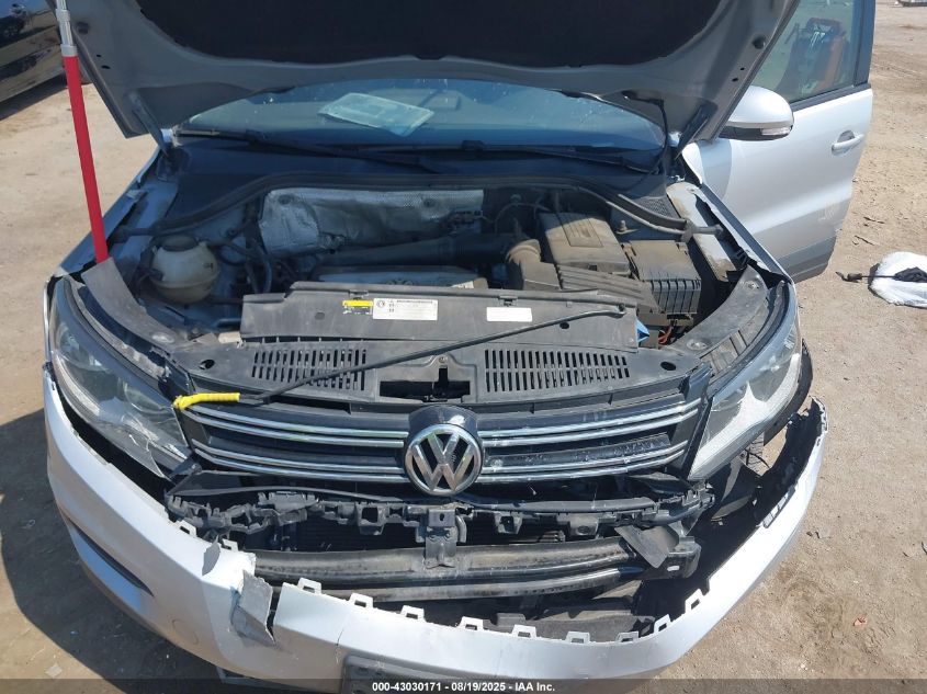2017 Volkswagen Tiguan 2.0T/2.0T S VIN: WVGAV7AX9HK043080 Lot: 43030171