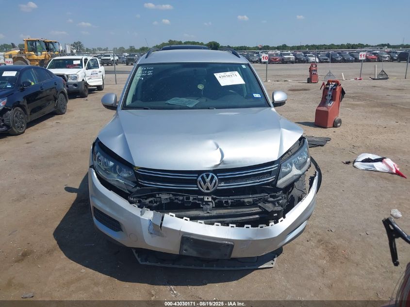 2017 Volkswagen Tiguan 2.0T/2.0T S VIN: WVGAV7AX9HK043080 Lot: 43030171