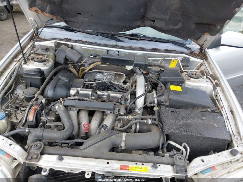 2004 Volvo V40 A/Lse VIN: YV1VW27564F089555 Lot: 43030458