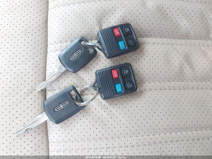 2004 Lincoln Aviator VIN: 5LMEU88HX4ZJ40120 Lot: 43031098