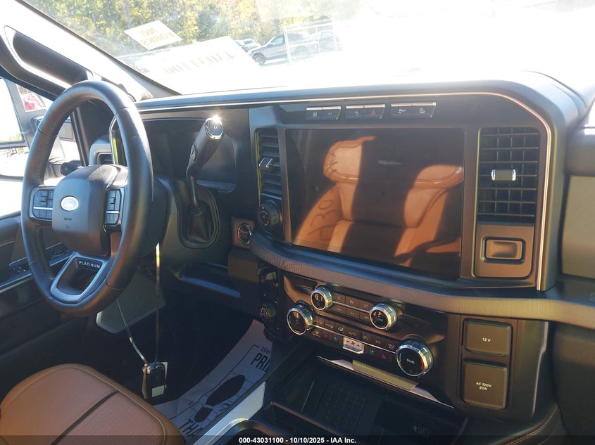 2024 Ford F-350 Platinum VIN: 1FT8W3BM5RED05321 Lot: 43031100