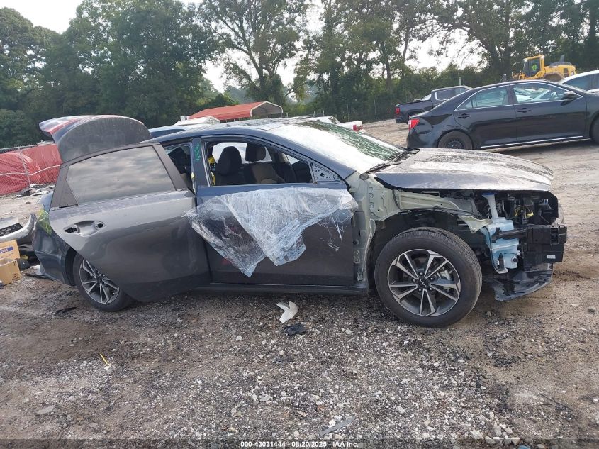 2024 Kia Forte Lxs VIN: 3KPF24AD2RE793058 Lot: 43031444