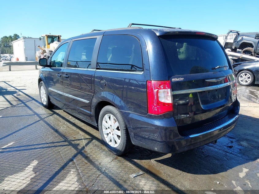 2A4RR8DG8BR716635 2011 CHRYSLER TOWN & COUNTRY photo no. 3