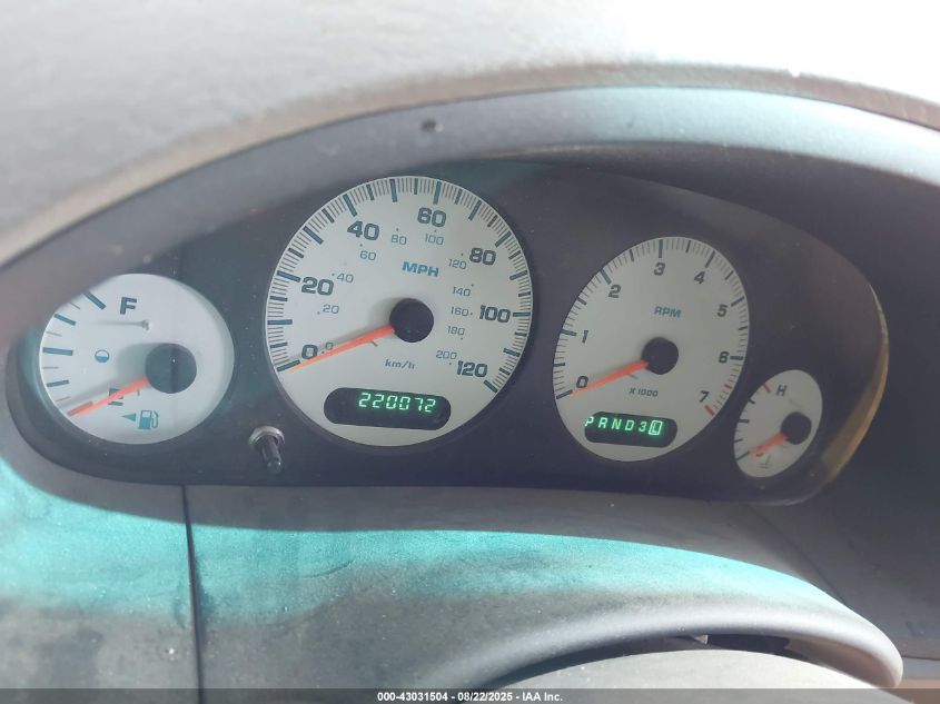 2001 Dodge Grand Caravan Sport VIN: 2B8GP44R31R372106 Lot: 43031504