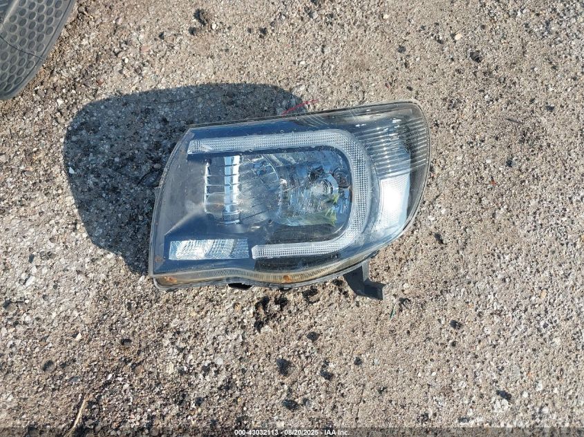 2005 Toyota Tacoma Base V6 VIN: 5TEMU52N95Z012375 Lot: 43032113