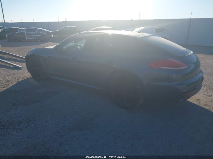 Vin: wp0aa2a79fl001499, lot: 43526800, porsche panamera 4 20153