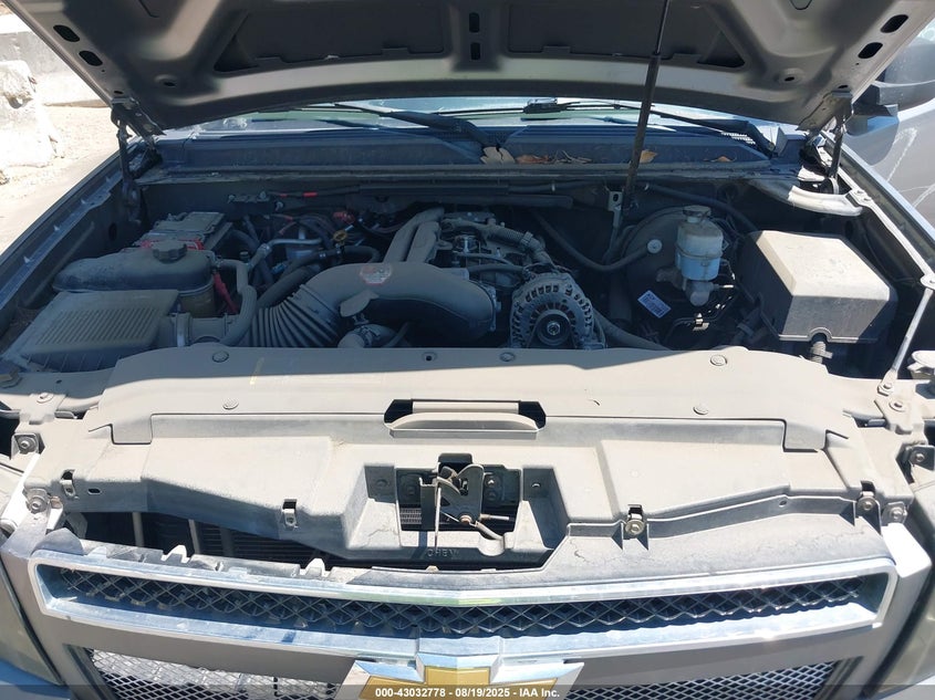 2007 Chevrolet Tahoe Ls VIN: 1GNFC13CX7R305788 Lot: 43032778