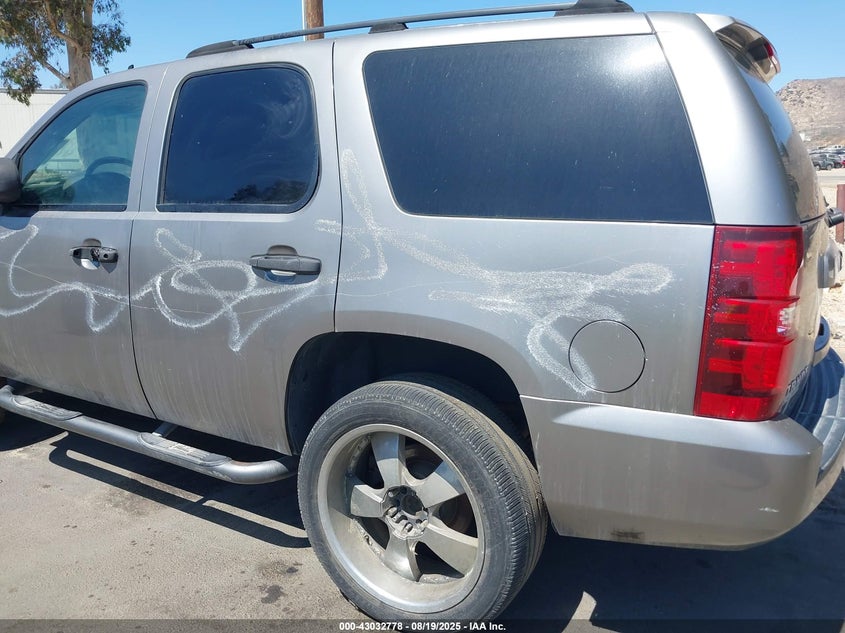 2007 Chevrolet Tahoe Ls VIN: 1GNFC13CX7R305788 Lot: 43032778