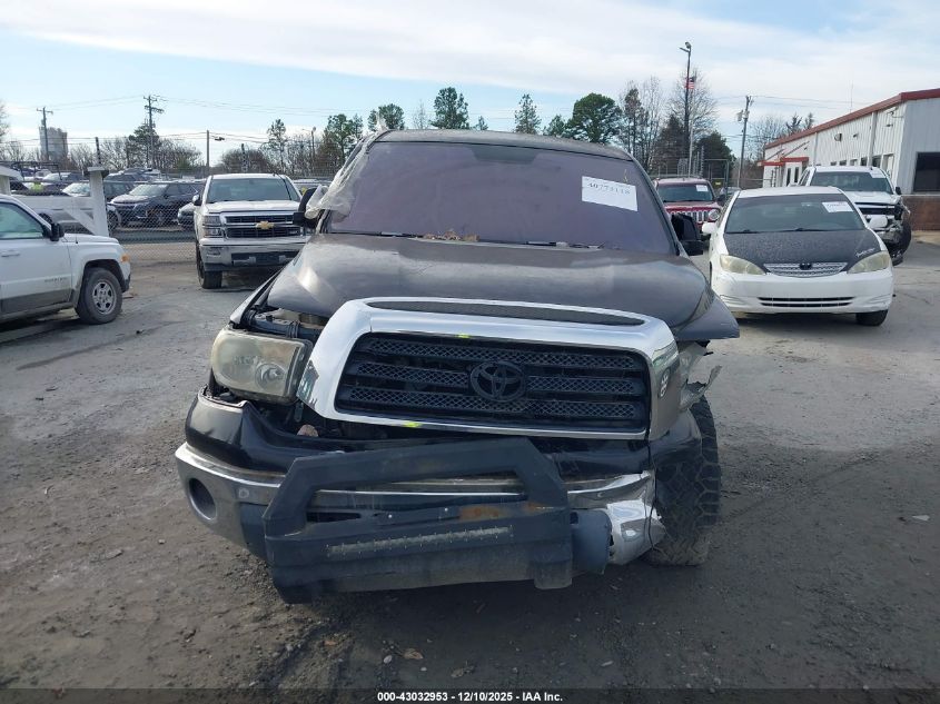 2007 Toyota Tundra Sr5 5.7L V8 VIN: 5TBEV54117S460937 Lot: 43032953
