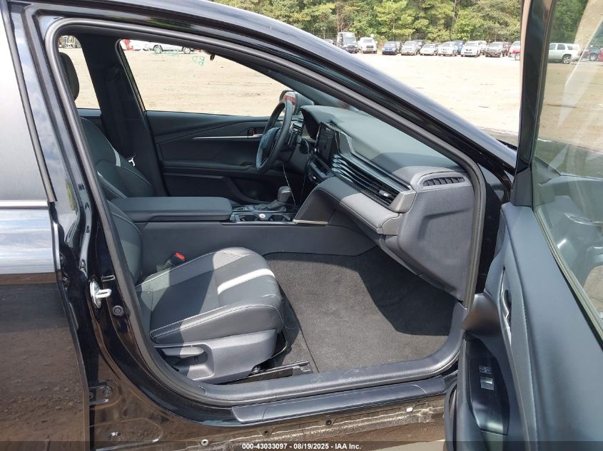 2025 Toyota Camry - 4T1DAACK4SU526897