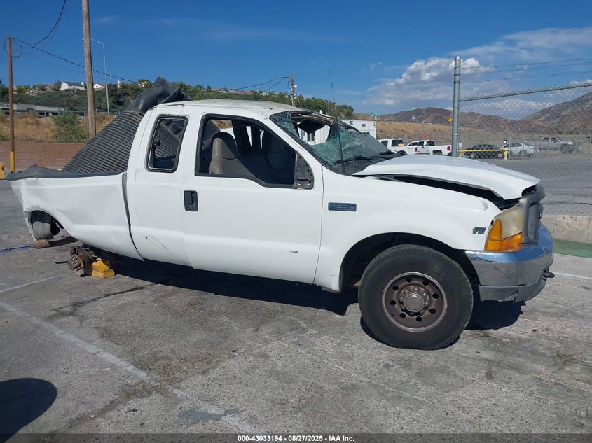 1FTNX20S7YED06707 2000 Ford F-250 auction photo 1