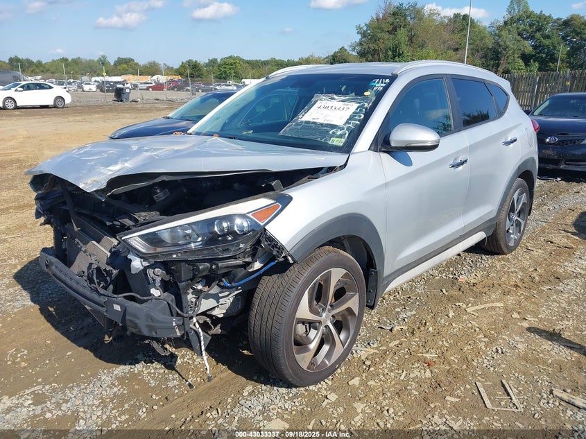 KM8J33A28HU371663 2017 HYUNDAI TUCSON photo no. 2