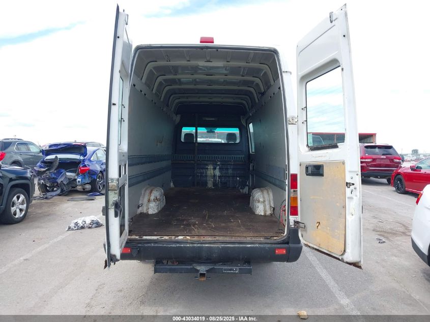 2003 Dodge Sprinter Van 2500 Super High Ceiling VIN: WD2YD742435496387 Lot: 43034019