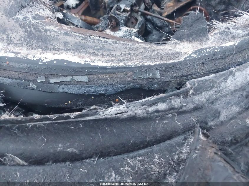 2001 Dodge Viper Rt/10 VIN: 1B3ER65E81V703127 Lot: 43034093