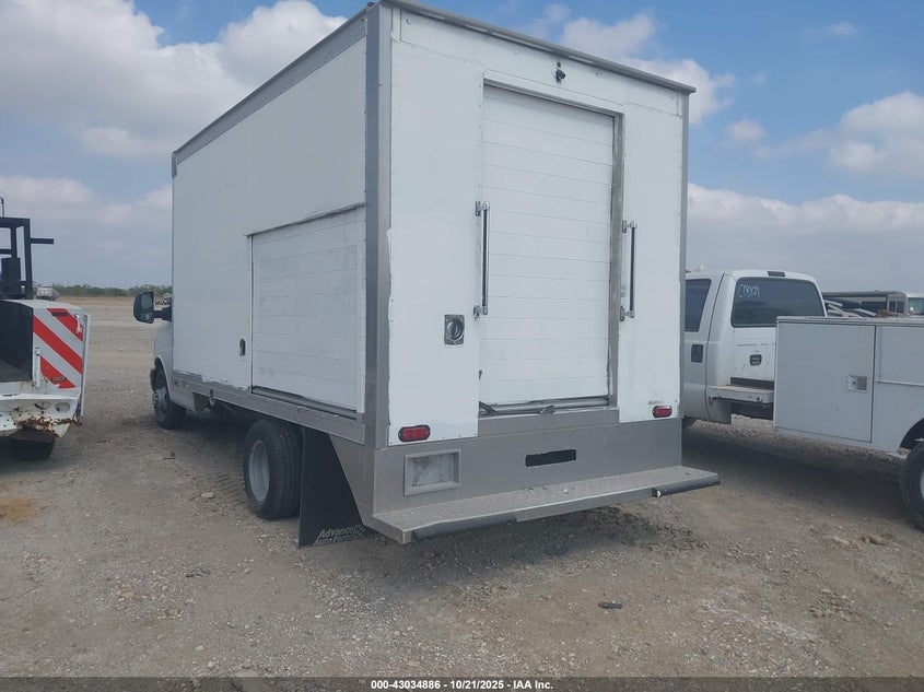 2016 Chevrolet Express Cutaway 4500 1GB6GUCG3G1241498 photo #4