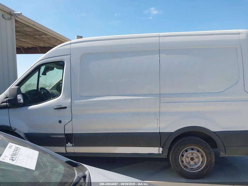 2018 FORD TRANSIT-250 1FTYR1CM3JKA69820