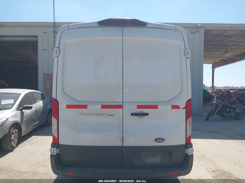 2018 FORD TRANSIT-250 1FTYR1CM3JKA69820