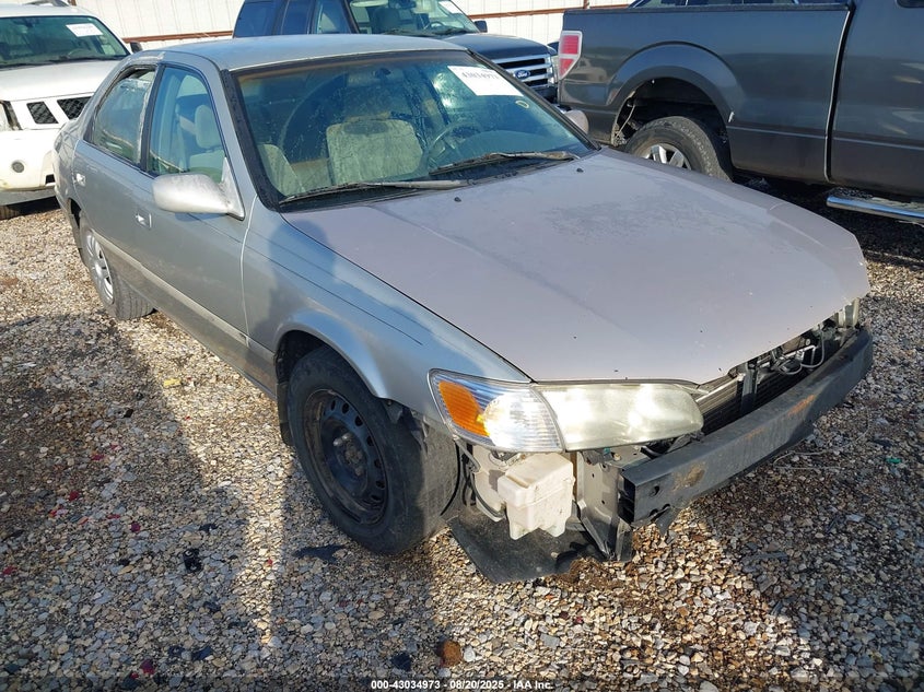 4T1BG22K1YU694051 2000 Toyota Camry Ce auction photo 1