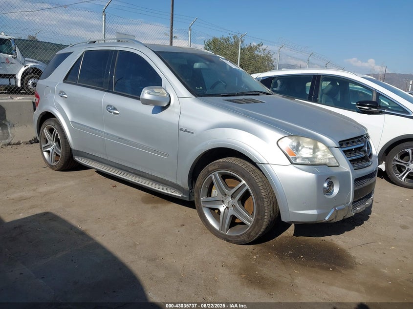 4JGBB77E79A475970 2009 Mercedes-Benz Ml 63 Amg 4Matic auction photo 1