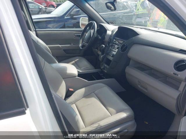 5FNYF4H91EB027308 2014 HONDA PILOT photo no. 4