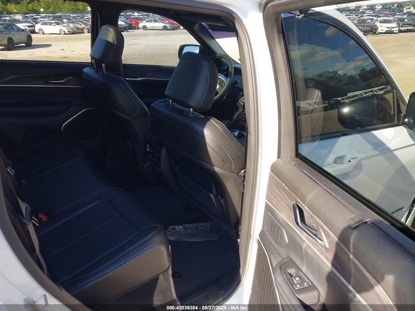 2024 JEEP GRAND CHEROKEE 4XE auction photo 8