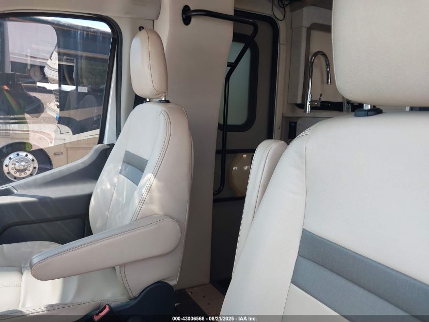 2023 Ford Transit-350 Cutaway VIN: 1FDRU8PG4PKA31503 Lot: 43036568