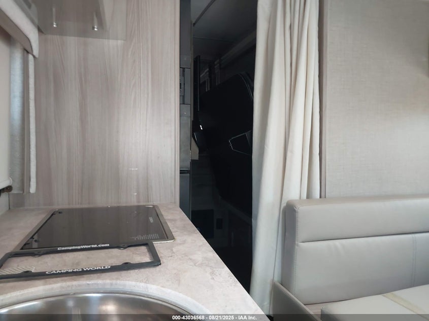 2023 Ford Transit-350 Cutaway VIN: 1FDRU8PG4PKA31503 Lot: 43036568