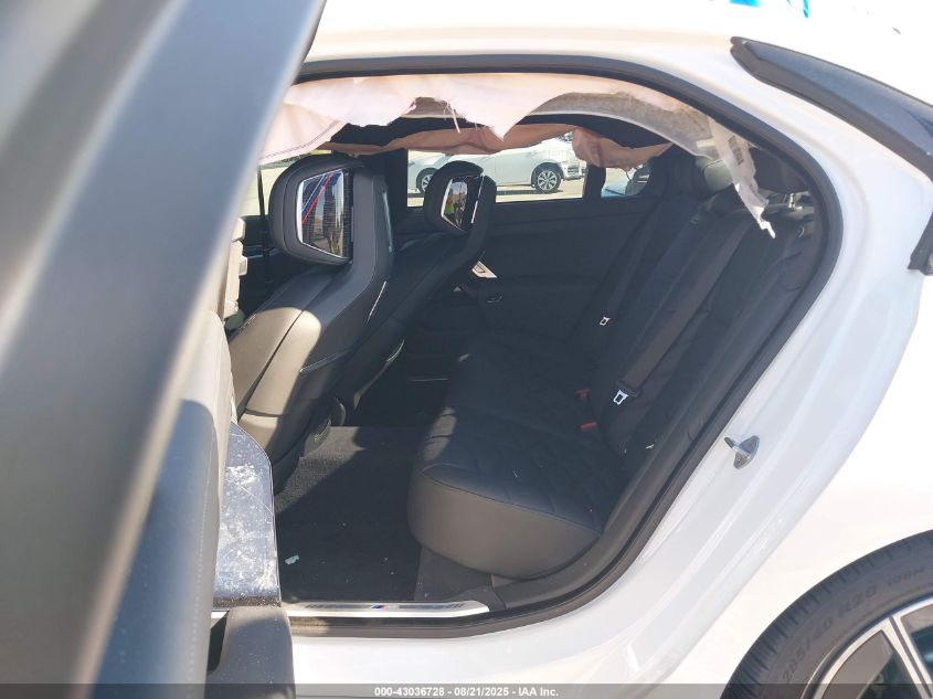 2025 BMW 7 Series - WBA33EH09SCV39043