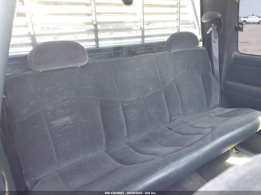 2000 Chevrolet Silverado 1500 Ls VIN: 1GCEK19T7YE141133 Lot: 43036887