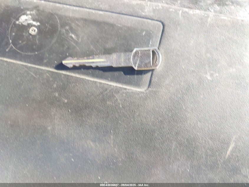 2000 Chevrolet Silverado 1500 Ls VIN: 1GCEK19T7YE141133 Lot: 43036887