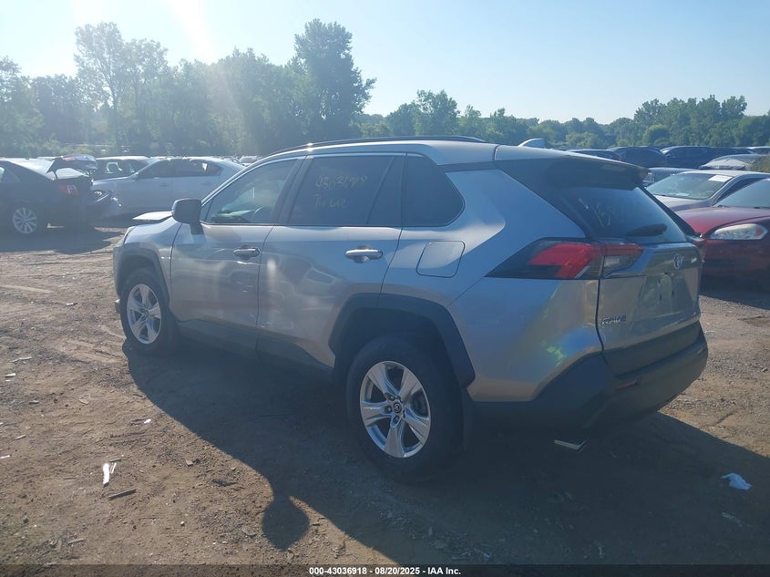 2021 TOYOTA RAV4 XLE - 2T3P1RFV3MC161738