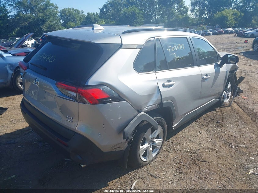 2021 TOYOTA RAV4 XLE - 2T3P1RFV3MC161738