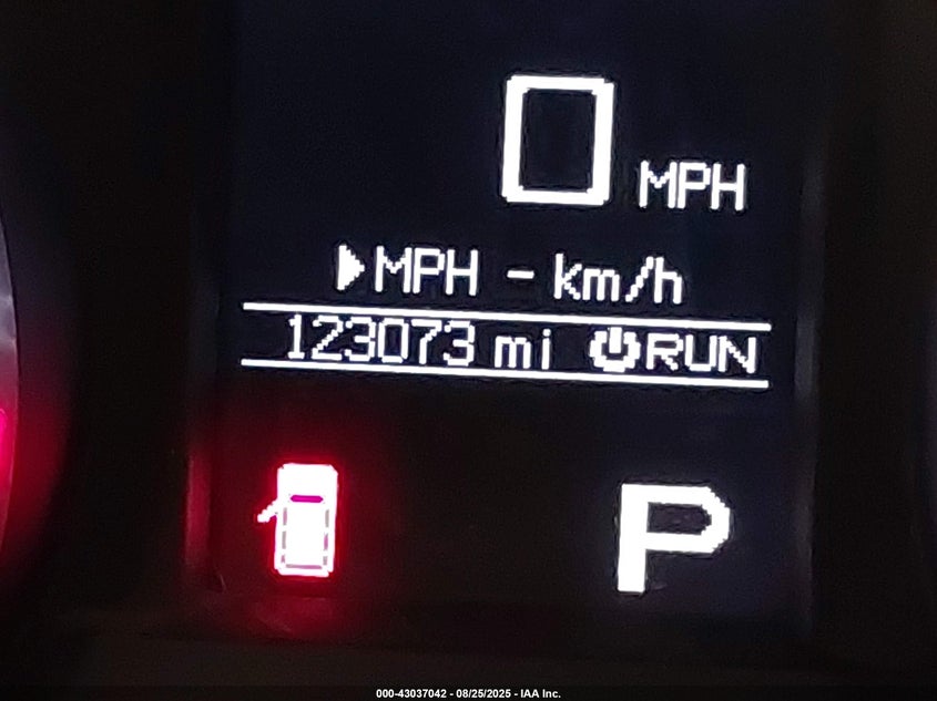 2011 Jeep Grand Cherokee Laredo VIN: 1J4RR4GT3BC676104 Lot: 43037042