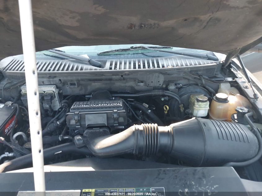 2005 Ford Expedition Xlt VIN: 1FMPU15575LA95543 Lot: 43037171